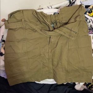 wild fable green cargo skirt